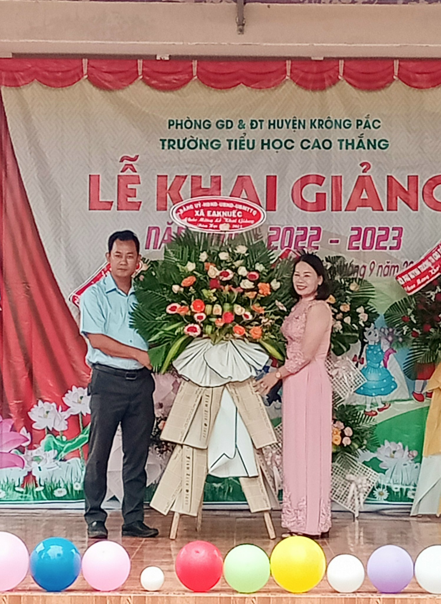 Khai giảng 2